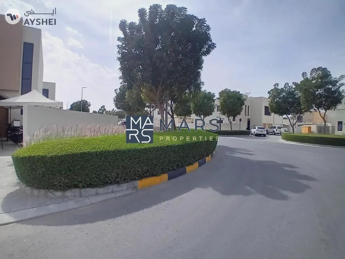 Modern Family Living | Townhouse with Premium Amenities-3-3