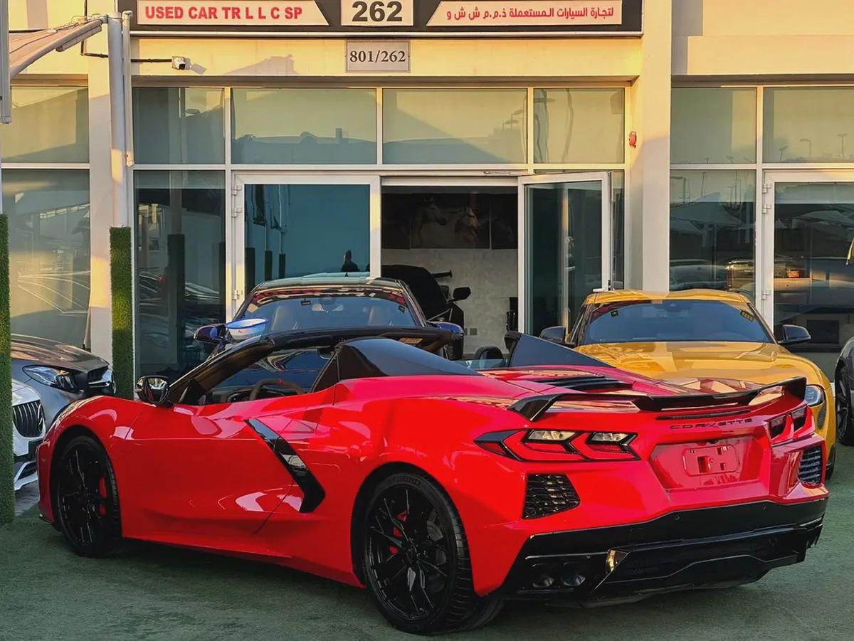 CHEVROLET CORVETTE C8 3LT GCC 2023 70th anniversary Hardtop Convertible Free Contract Service Till-4-4