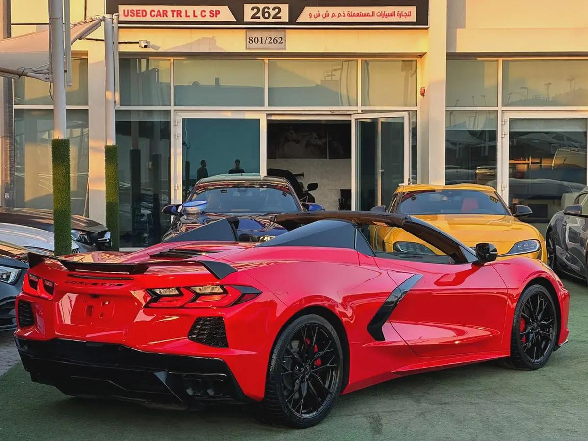 CHEVROLET CORVETTE C8 3LT GCC 2023 70th anniversary Hardtop Convertible Free Contract Service Till-9-9