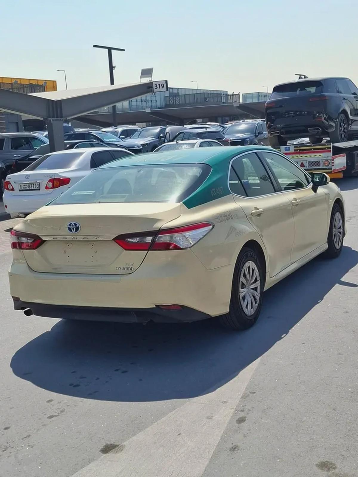 تويوتا كامري 2022 تكسي الاصل-4-4