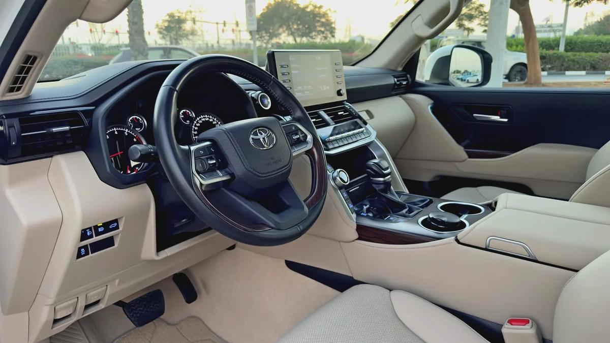 2024 Toyota Land Cruiser GXR 4.0l V6, Dealer Warranty, GCC Specifications-7-7