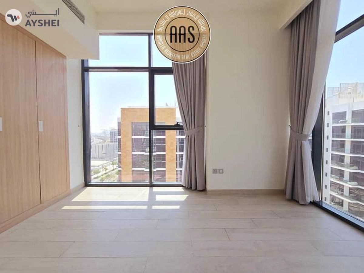 Corner Unite , Spacious 1bed_Room With kitchen Appliances, Prime Location-8-8