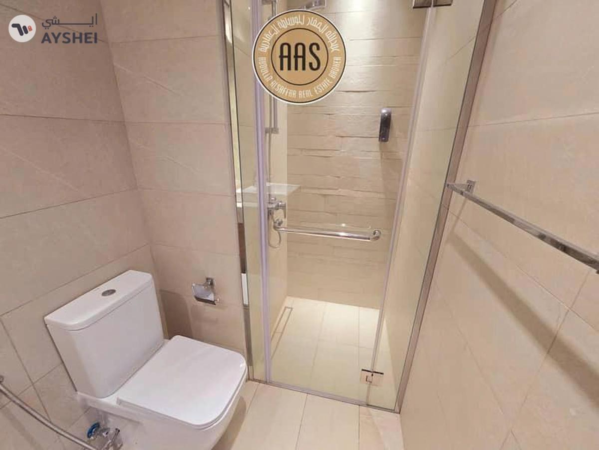 Corner Unite , Spacious 1bed_Room With kitchen Appliances, Prime Location-1-landscape