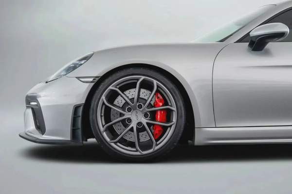 8,335 AED / 60 months | 0% DP | 2020 Porsche Cayman 718 GT4 Clubsport / Porsche Warranty