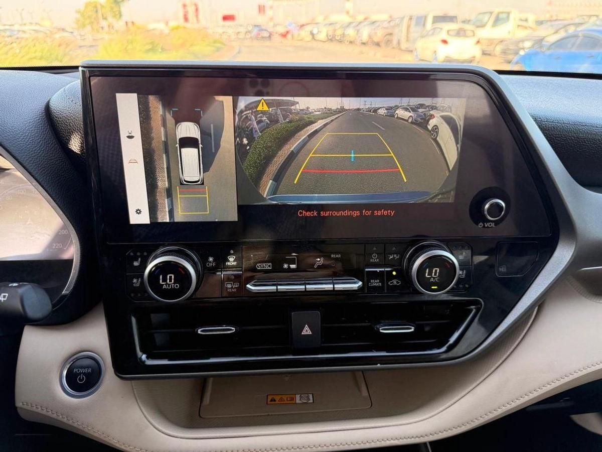 Toyota Highlander Hybrid Platinum 2.5L // panoramic, 360 Camera // head up display full option 2024-6-6