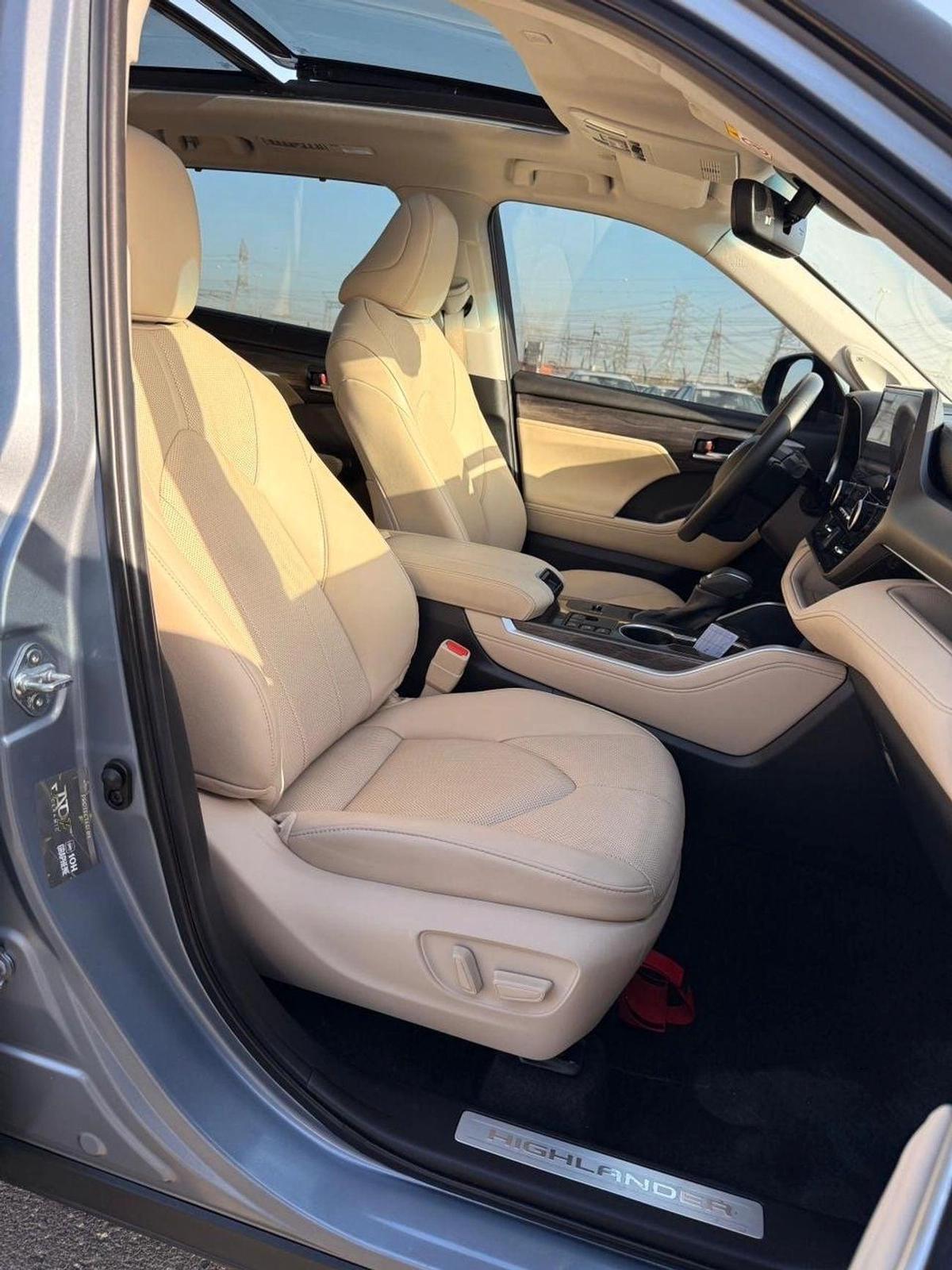 Toyota Highlander Hybrid Platinum 2.5L // panoramic, 360 Camera // head up display full option 2024-15-15