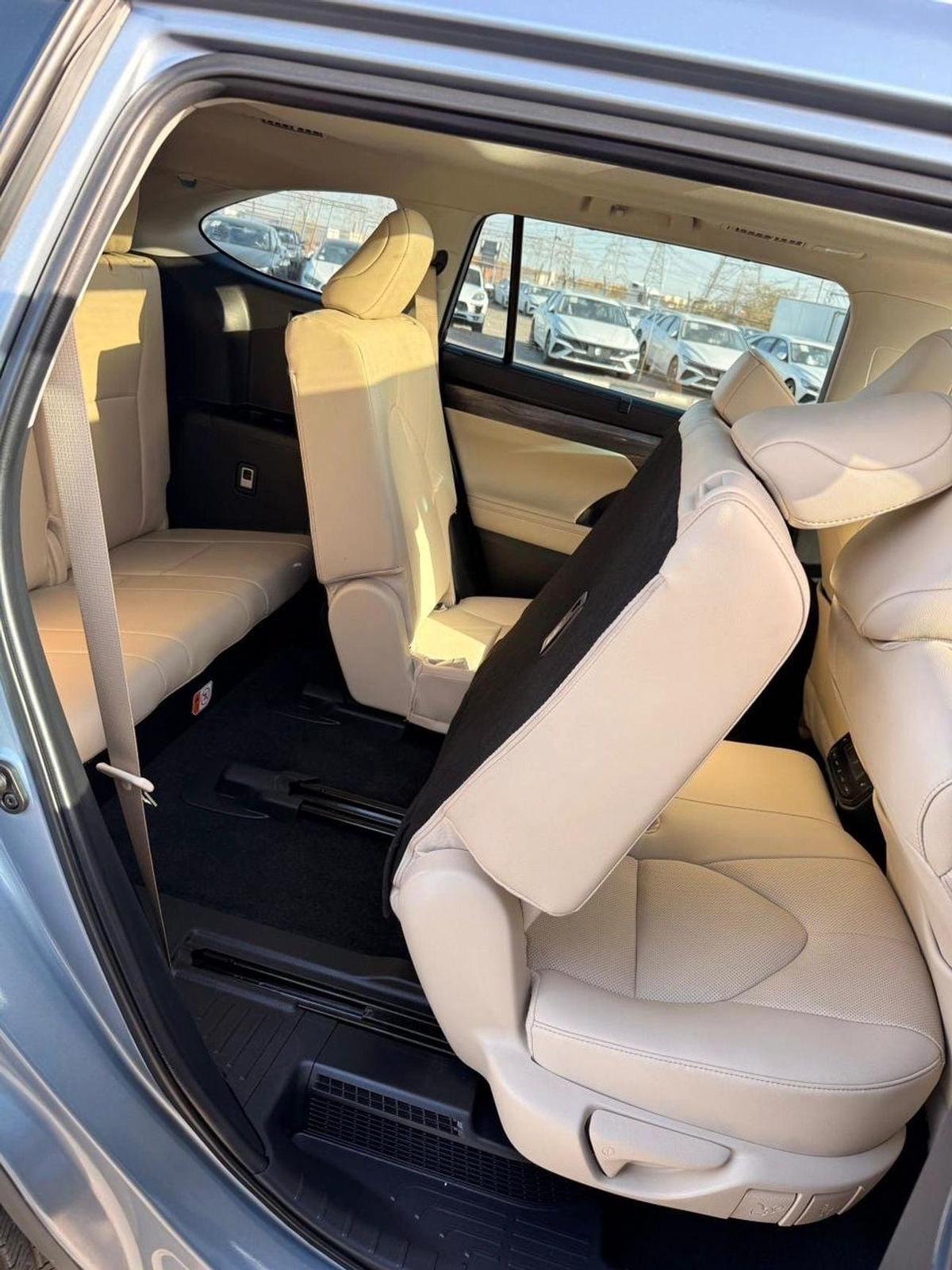 Toyota Highlander Hybrid Platinum 2.5L // panoramic, 360 Camera // head up display full option 2024-17-17