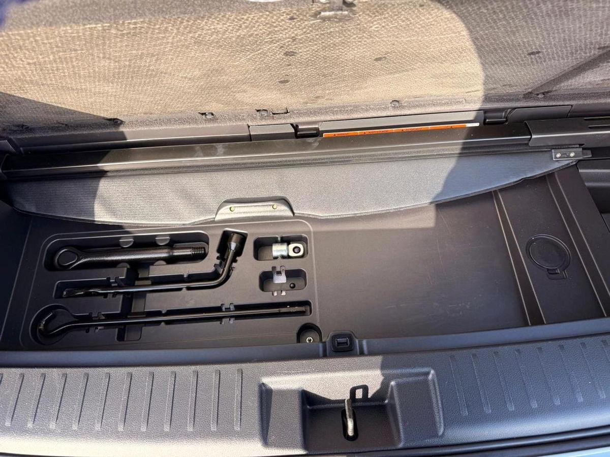 Toyota Highlander Hybrid Platinum 2.5L // panoramic, 360 Camera // head up display full option 2024-24-24