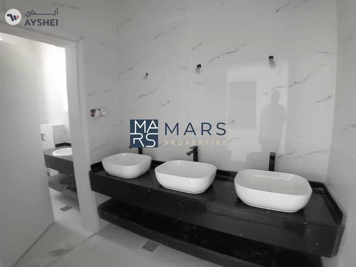 Timeless Elegance: A Luxurious Villa Built to Endure-1-landscape