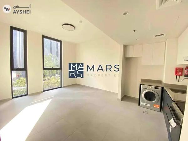 The Stunning & Capacious 1BHK with Amenities in Aljada