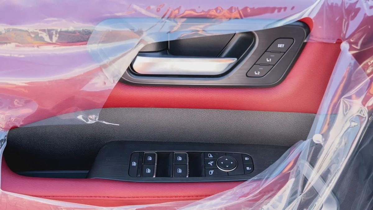 2026 Nissan Patrol LE Platinum Twin Turbo 3.5L AT Petrol-8-8