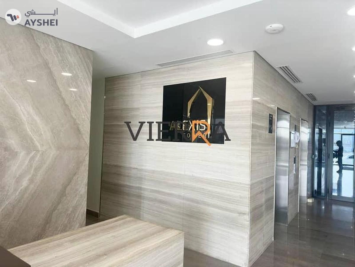 Elegant Studio l Prime Location l Spacious-8-8