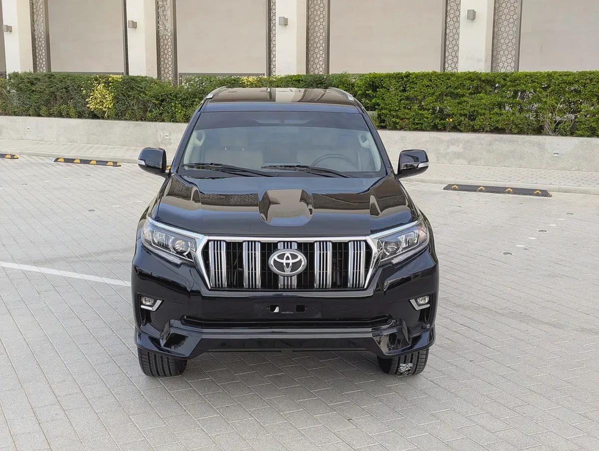 Toyota Prado TXL 2023 - GCC Specs - V4 2.7L - Accident free In excellent condition-19-19