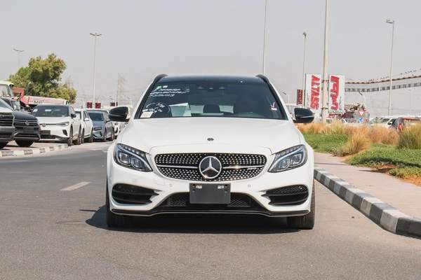 2016 - BENZ C450 STATION - SUPER CLEAN - LIKE NEW - ONLY 25,000 KM
