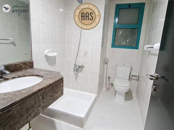 Close To Metro Station Prime Location 2Bhk 68k Full Facilities