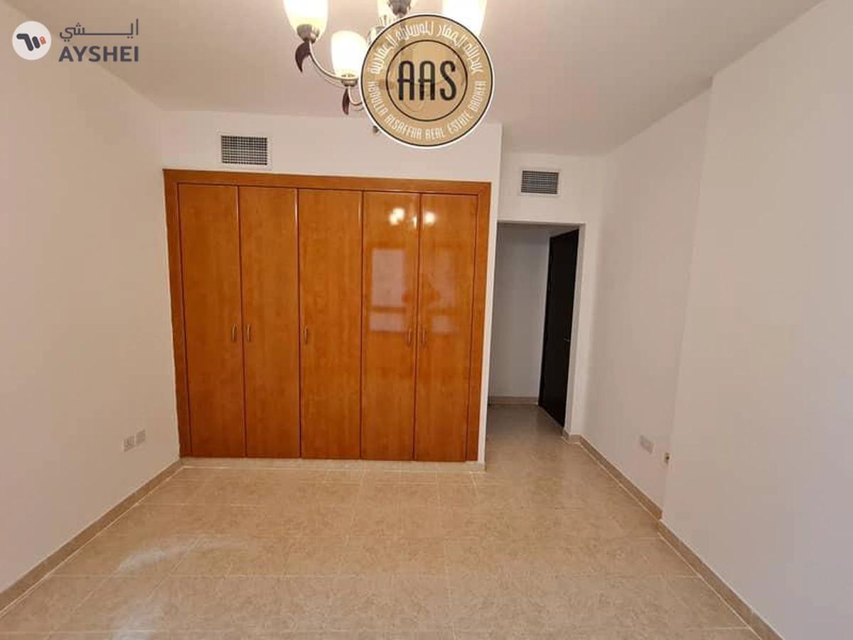 Close To Metro Station Prime Location 2Bhk 68k Full Facilities-14-14