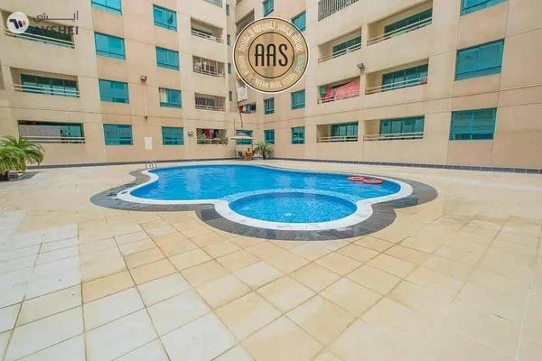 Close To Metro Station Prime Location 2Bhk 68k Full Facilities