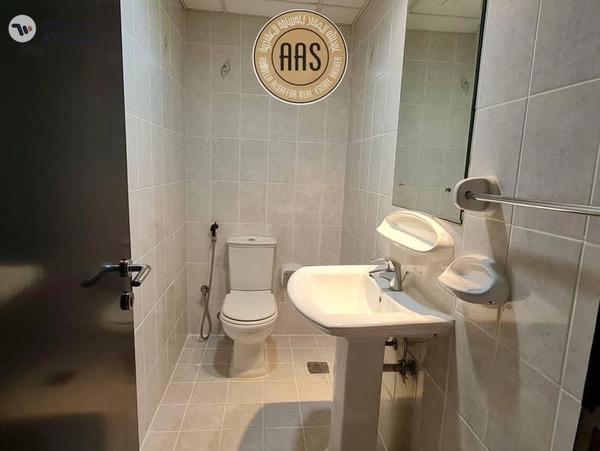 Close To Metro Station Prime Location 2Bhk 68k Full Facilities