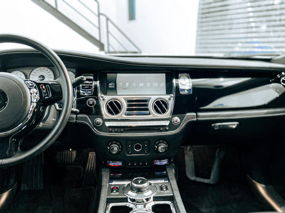 Rolls Royce-Ghost 2017-5-5