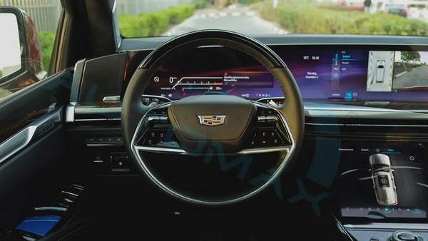 ( Only For Export ) 2025/2025 Cadillac Escalade 600 Sport Platinum V8 6.2L BRAND NEW