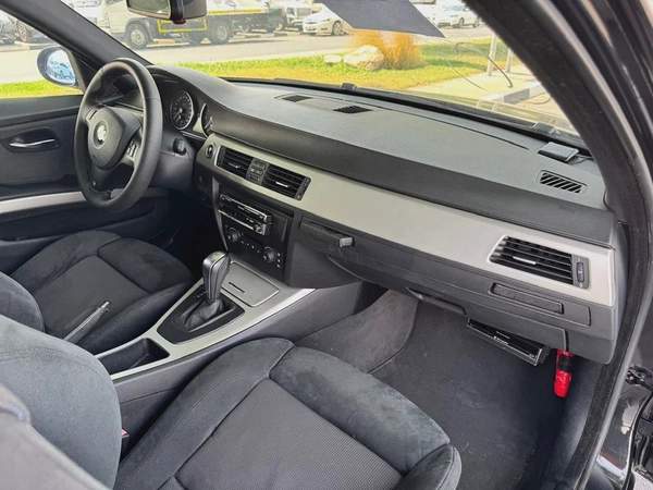 BMW | 323i | 2006 | ONLY | 80622 KM | JAPAN IMPORT | CLEAN TITLE