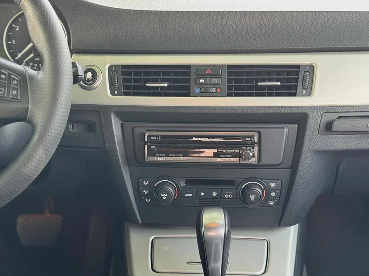 BMW | 323i | 2006 | ONLY | 80622 KM | JAPAN IMPORT | CLEAN TITLE-16-16