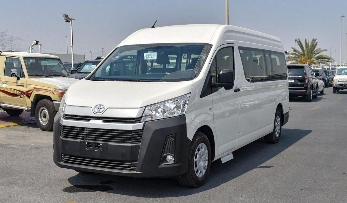 Toyota Hiace Toyota Haice 3.5 passenger 13 seater Model 2025-2-2