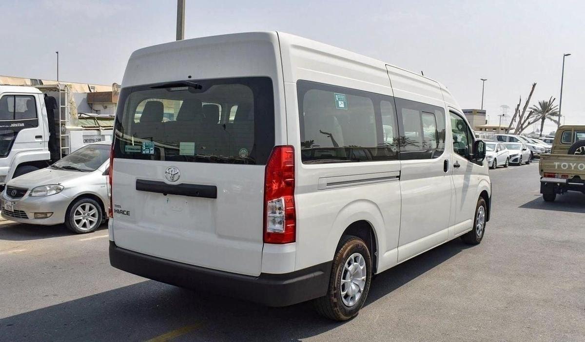 Toyota Hiace Toyota Haice 3.5 passenger 13 seater Model 2025-14-14