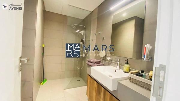 Luxury | Pool View | Prime Location | 7% ROI