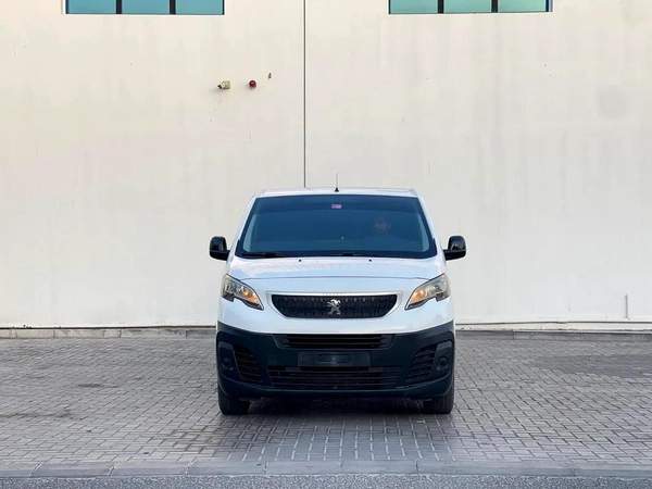 Peugeot Partner Van Long Body 2018 - GCC Specs - Reliable and Practical