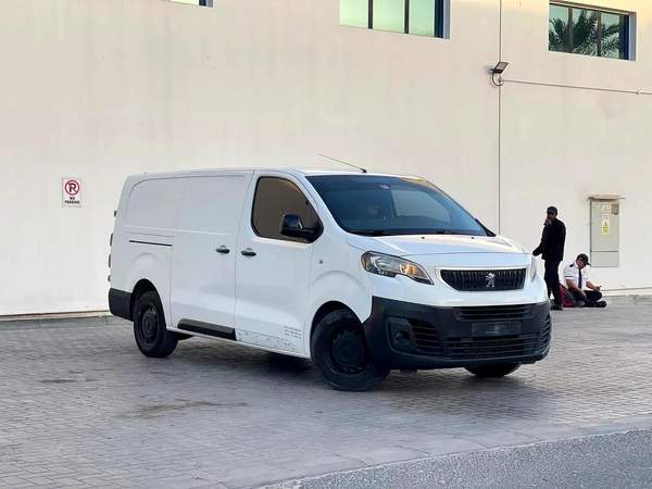 Peugeot Partner Van Long Body 2018 - GCC Specs - Reliable and Practical