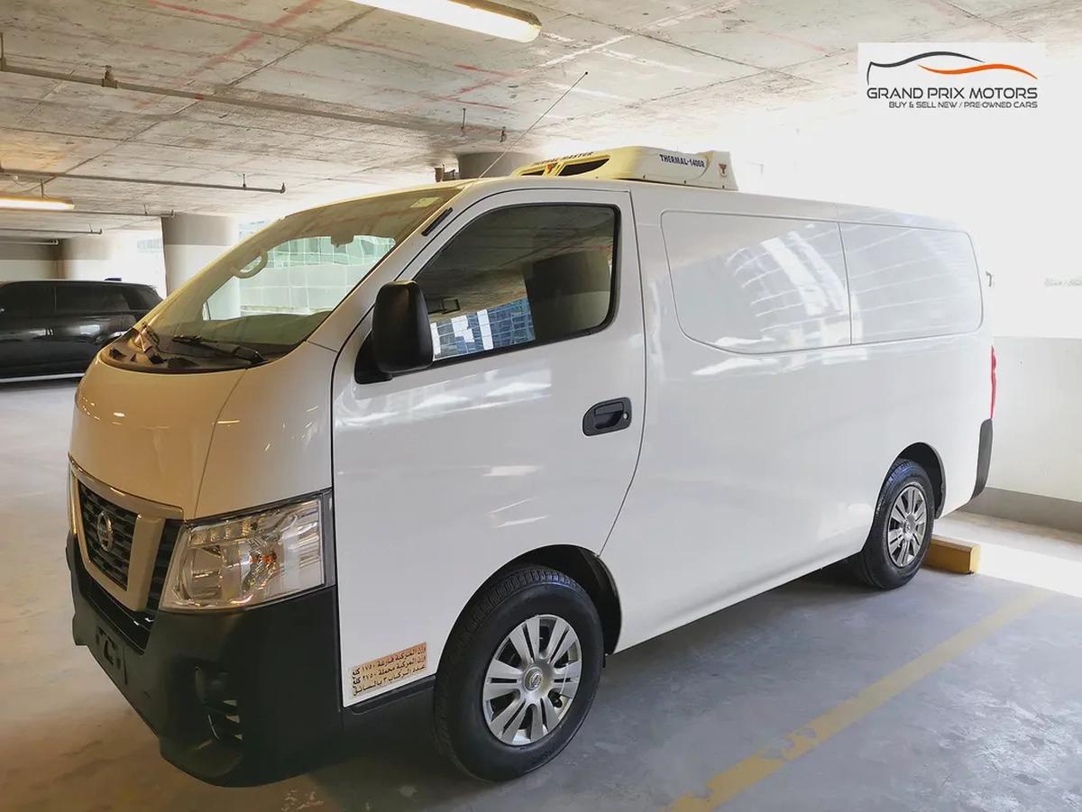 Nissan Urvan NV350 3Seater V4 2.5 Chiller Van 2022 Model GCC Specs In Perfect Condition-0-0