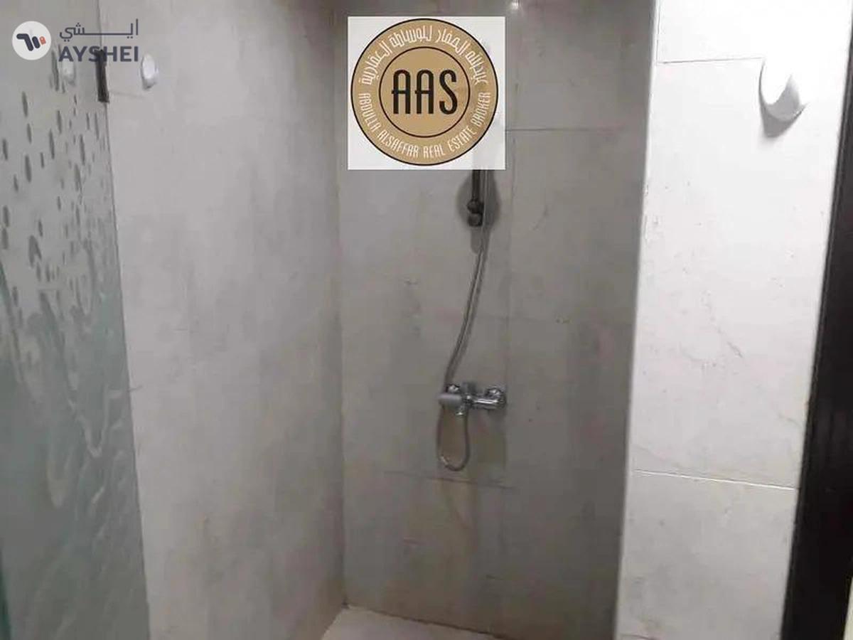 CHILLER FREE STUDIO FOR RENT || HUGE SIZE || WITH BALCONY-2-2