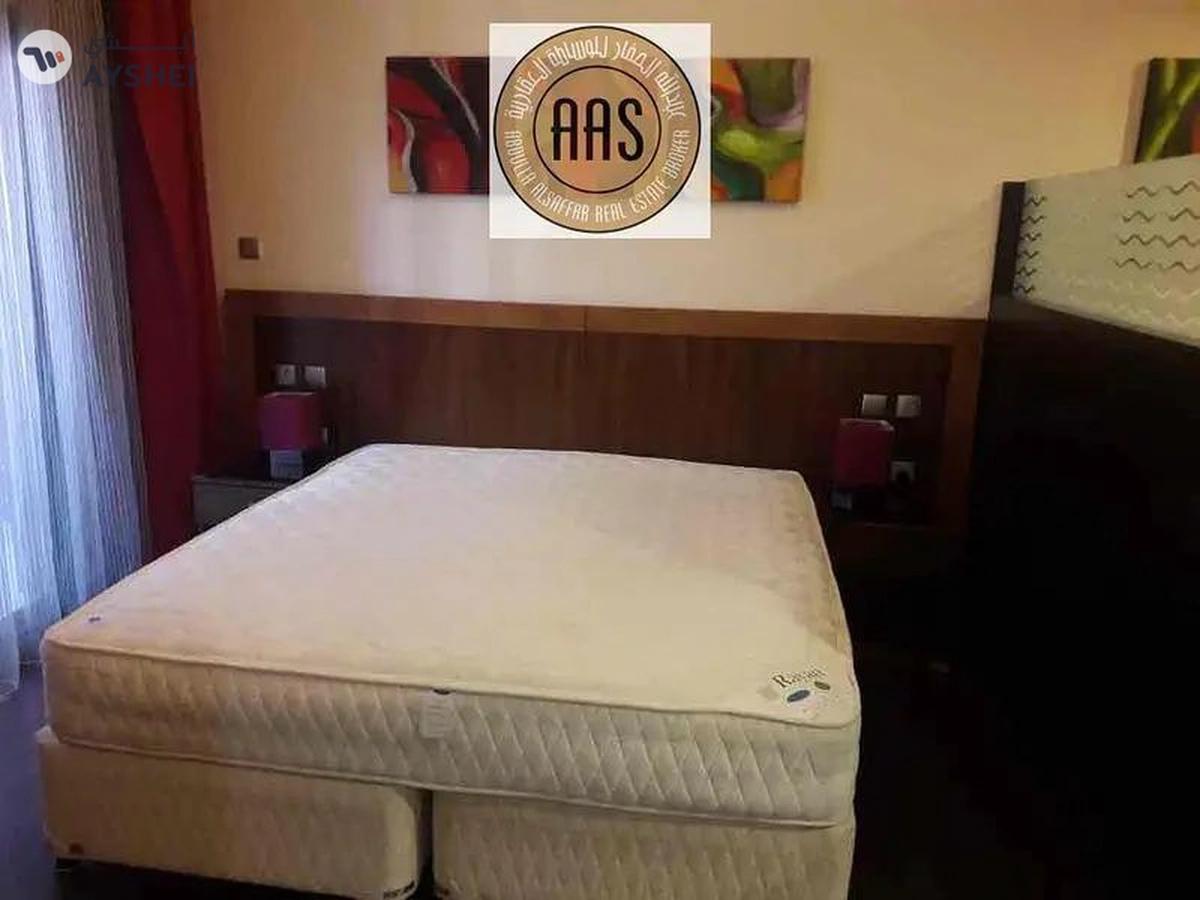 CHILLER FREE STUDIO FOR RENT || HUGE SIZE || WITH BALCONY-5-5