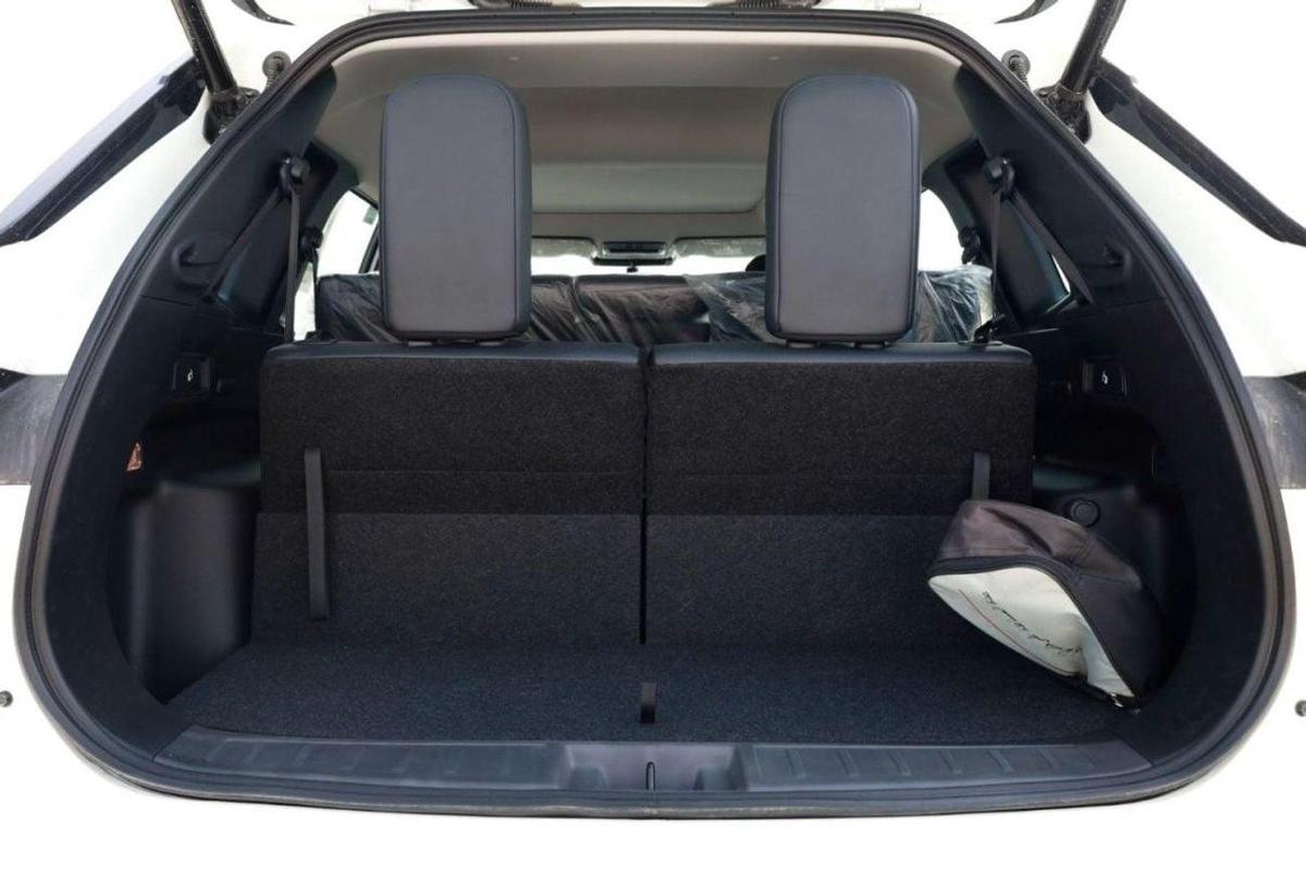Mitsubishi Outlander OUTLANDER 2.5L 4WD WHITE-17-17