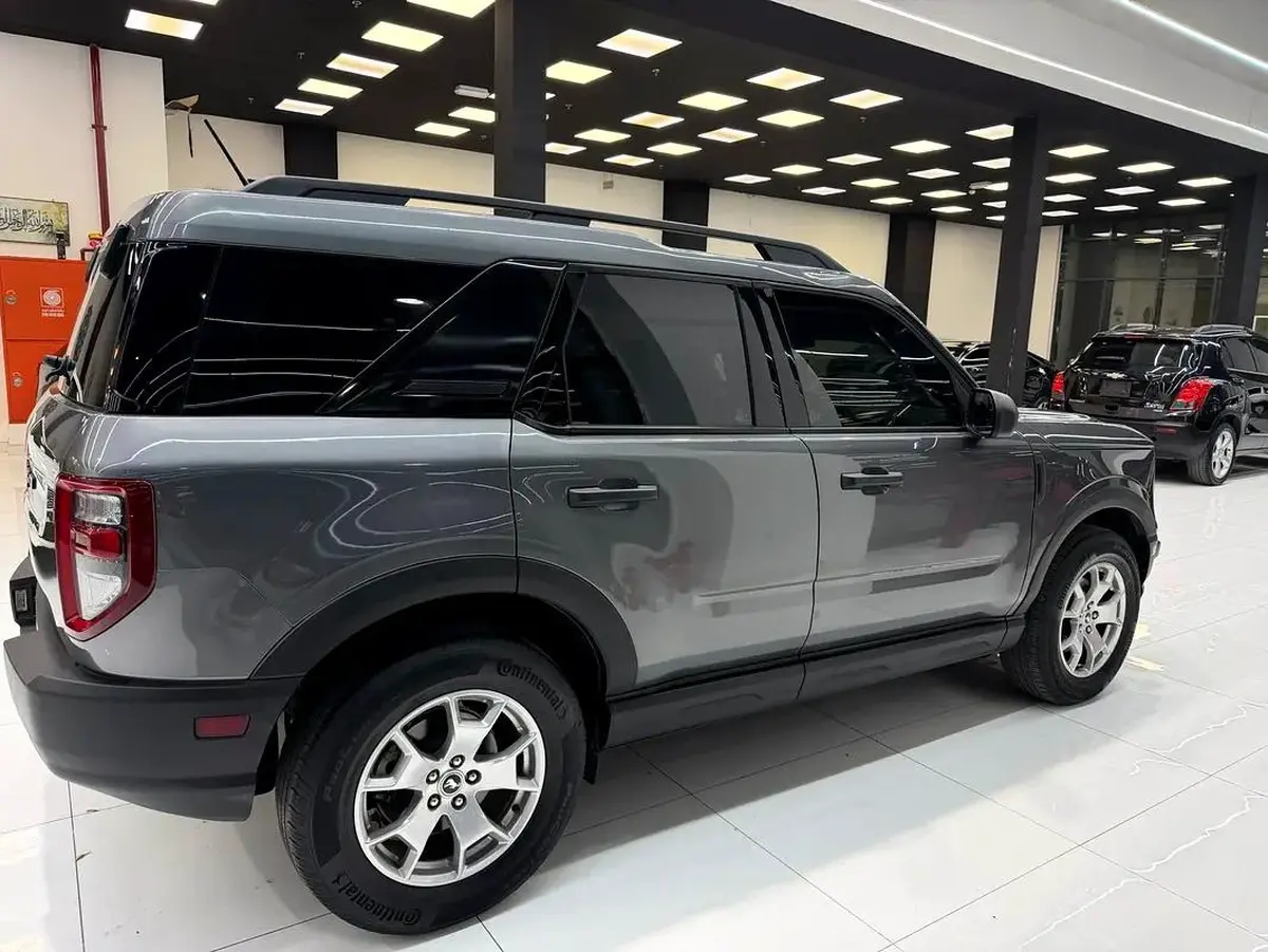 Ford Bronco Sports-5-5