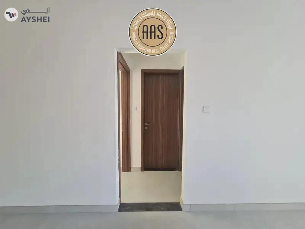 In prime location luxurious brand new 2bhk with all amenities-9-9