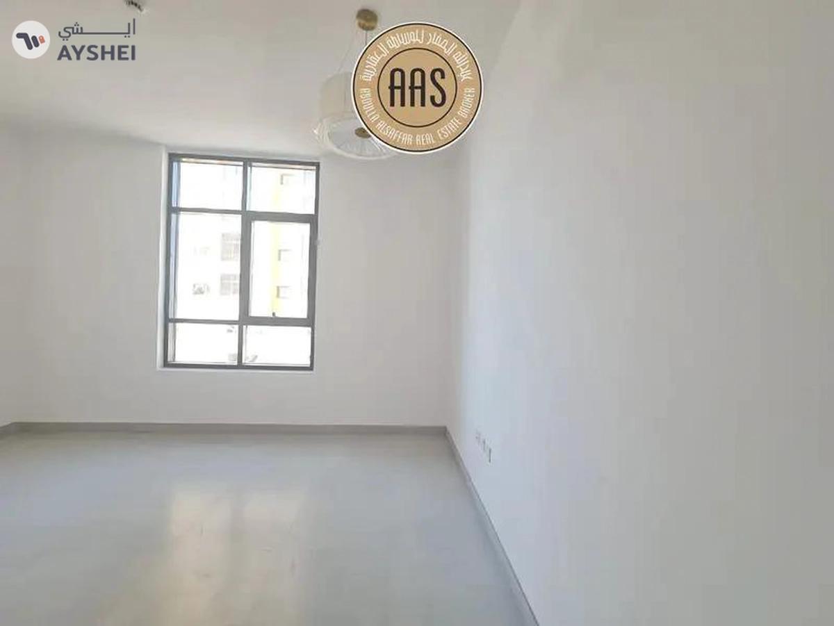 In prime location luxurious brand new 2bhk with all amenities-10-10