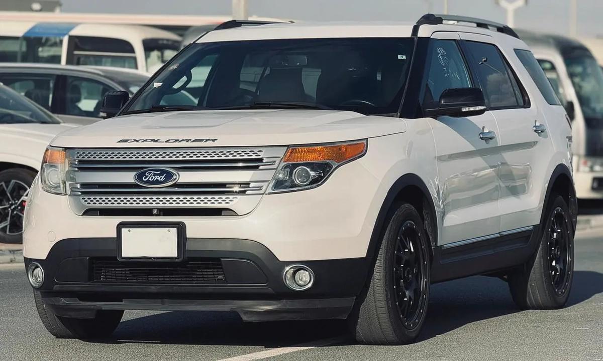 FORD EXPLORER | 2014 | XLT ECO BOOST | 7 SEATS | MINT CONDITION | FRESH JAPAN IMPORT-1-1