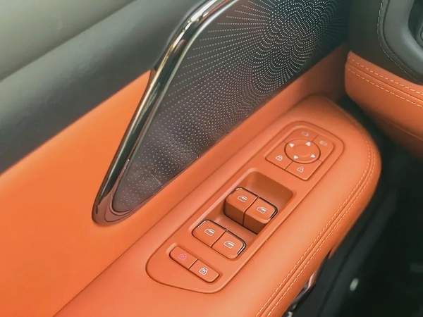 ROX 01 VIP / 2026 / HYBRID / Long-Range