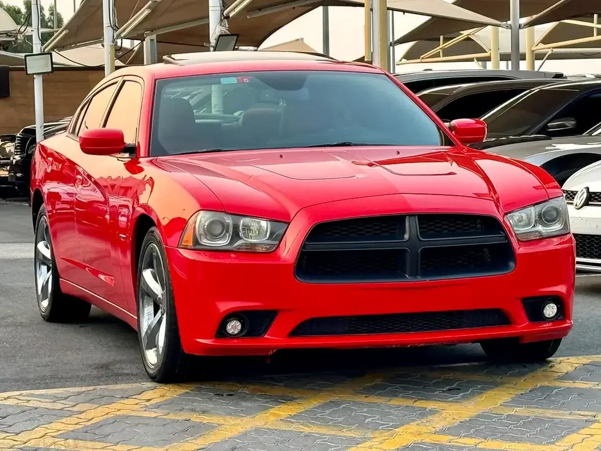 دودچ تشارچر RT V8 5.7L HEMI موديل 2014 خليجى فل اوبشن بحاله ممتازه-2-2