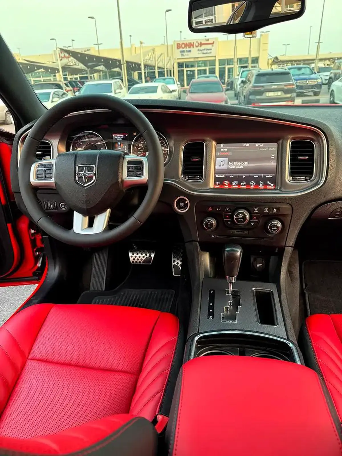 دودچ تشارچر RT V8 5.7L HEMI موديل 2014 خليجى فل اوبشن بحاله ممتازه-4-4