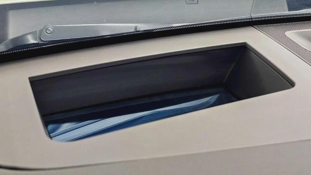 NISSAN - PATROL - LE PLATINUM CITY - 2025 - GCC - V6 TT - 7,200KM - UNDER WARRANTY FROM AGENCY-4-4