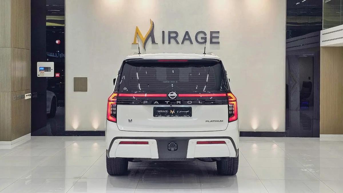 NISSAN - PATROL - LE PLATINUM CITY - 2025 - GCC - V6 TT - 7,200KM - UNDER WARRANTY FROM AGENCY-14-14