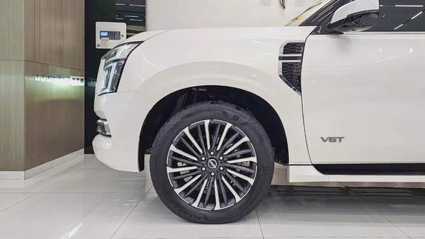 NISSAN - PATROL - LE PLATINUM CITY - 2025 - GCC - V6 TT - 7,200KM - UNDER WARRANTY FROM AGENCY