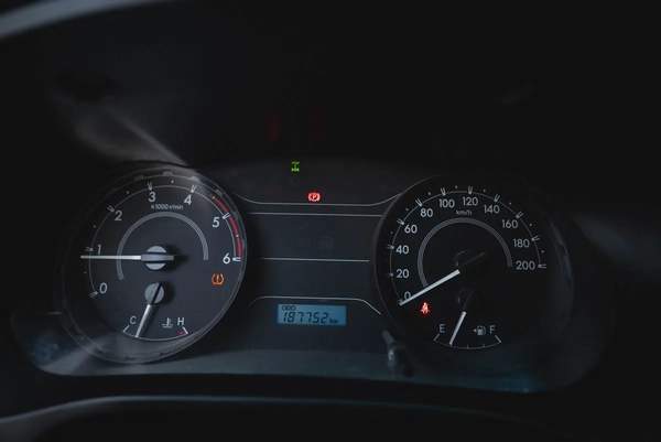 Hilux | Double Cabin 4x4 | Diesel | GCC Specs | Ref#T52072