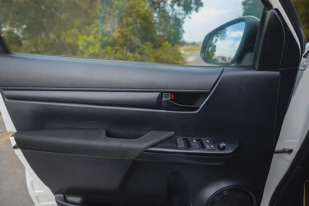 Hilux | Double Cabin 4x4 | Diesel | GCC Specs | Ref#T52072-15-15