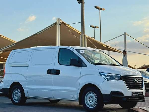 Hyundai H1 - 2021 GCC Specs, Absolutely Accident-Free Original Paint