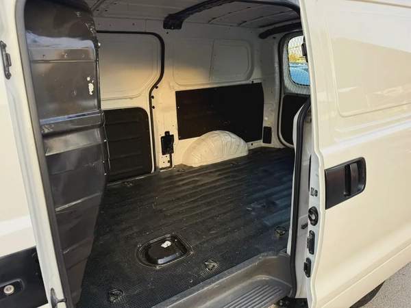 Hyundai H1 - 2021 GCC Specs, Absolutely Accident-Free Original Paint