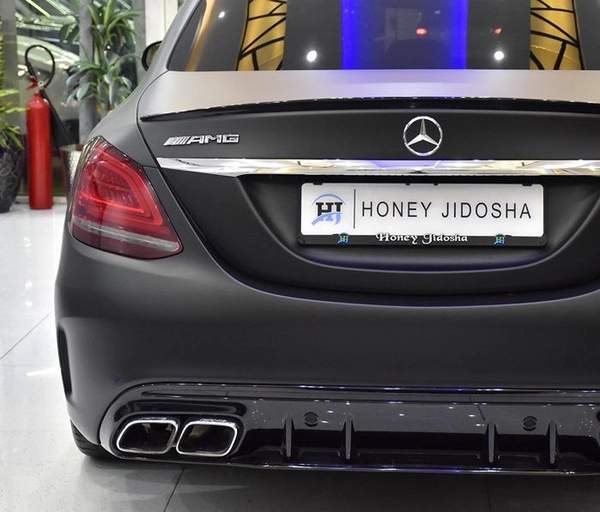Mercedes Benz C63s AMG ( 2020 Model ) in Matte Black Color Japanese Specs